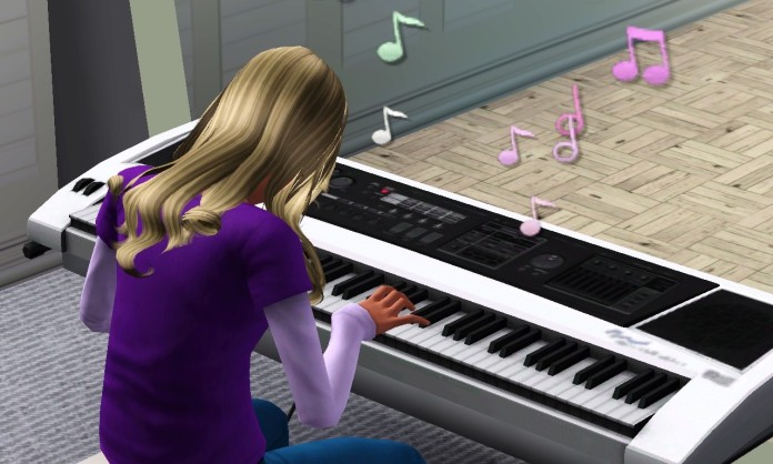 Lenora Playing Piano 1 (Medium)